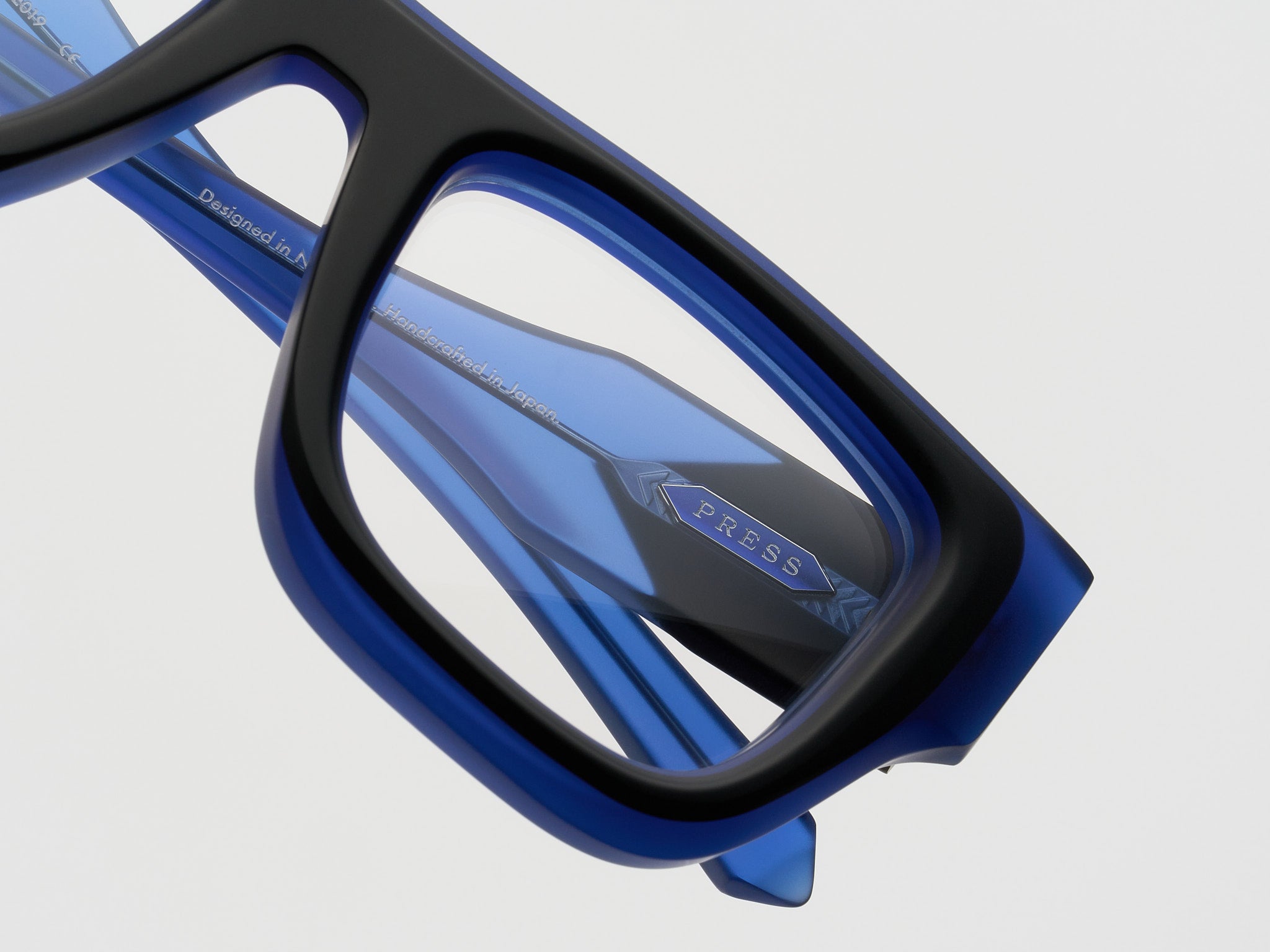 Untitled Optical Matte Blackbird - LE019 #color_matte-blackbird-le019