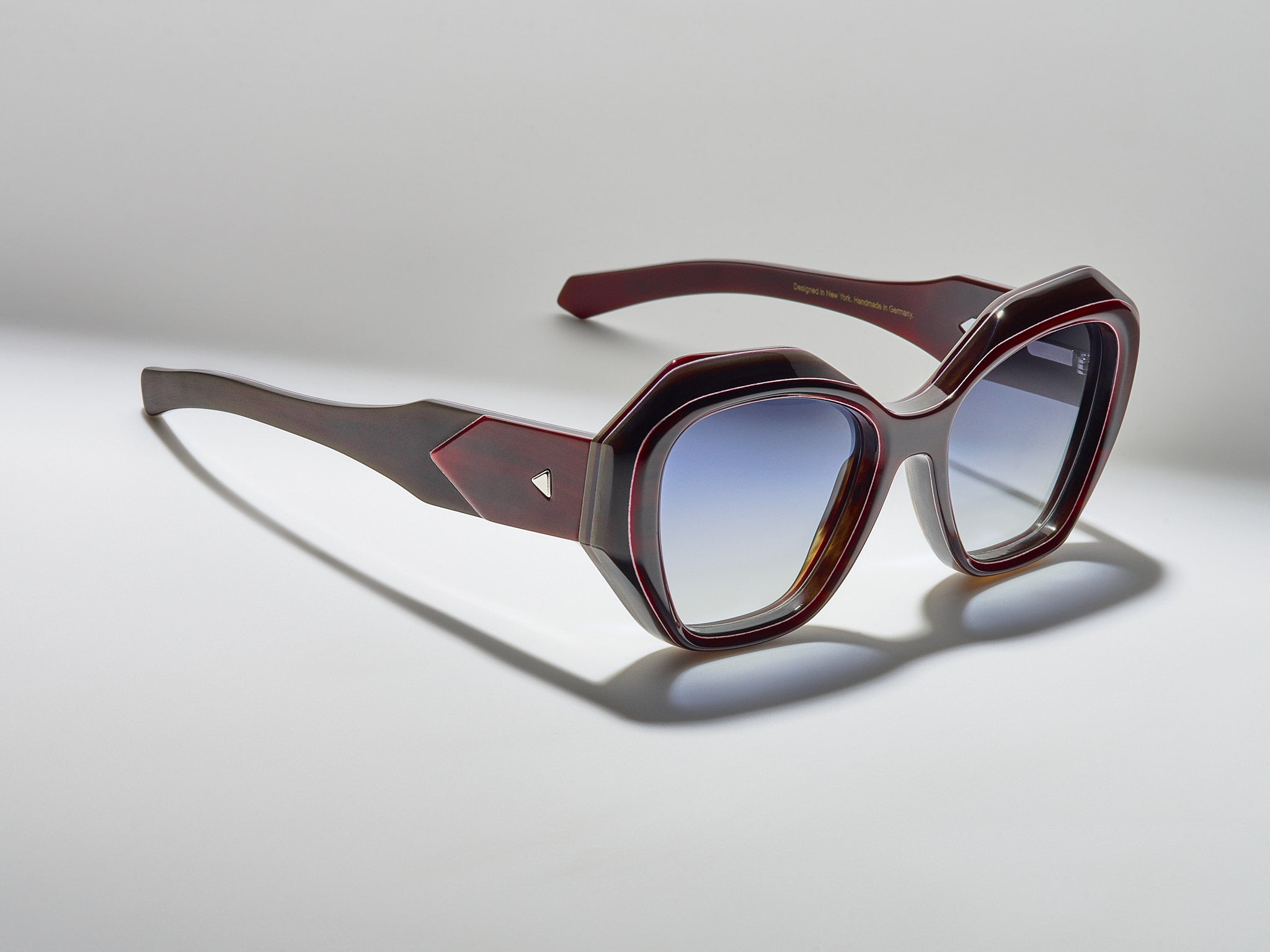 Vogue Horn Wine / Brown - JP014 #color_wine-brown-jp014