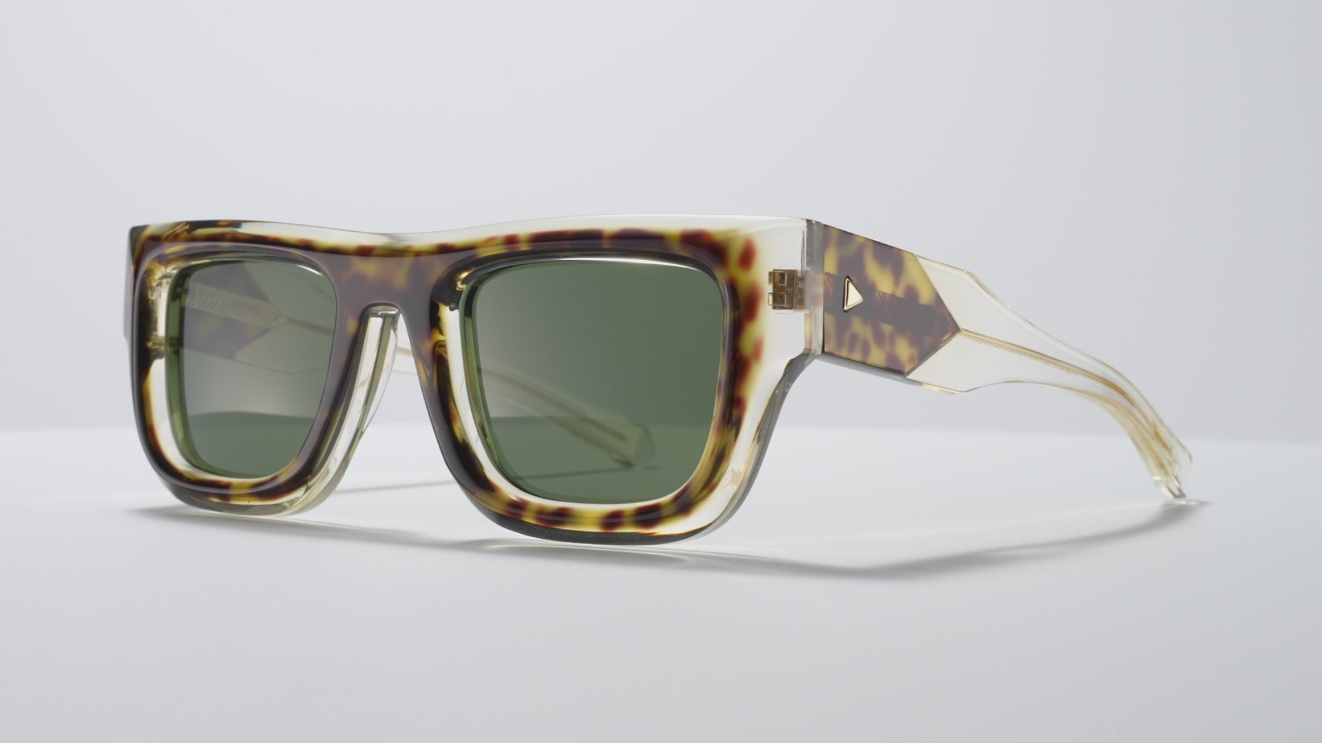 Untitled Tokyo Tortoise / Vintage Crystal / Gold - LE003 #color_champagne-poetry-le003