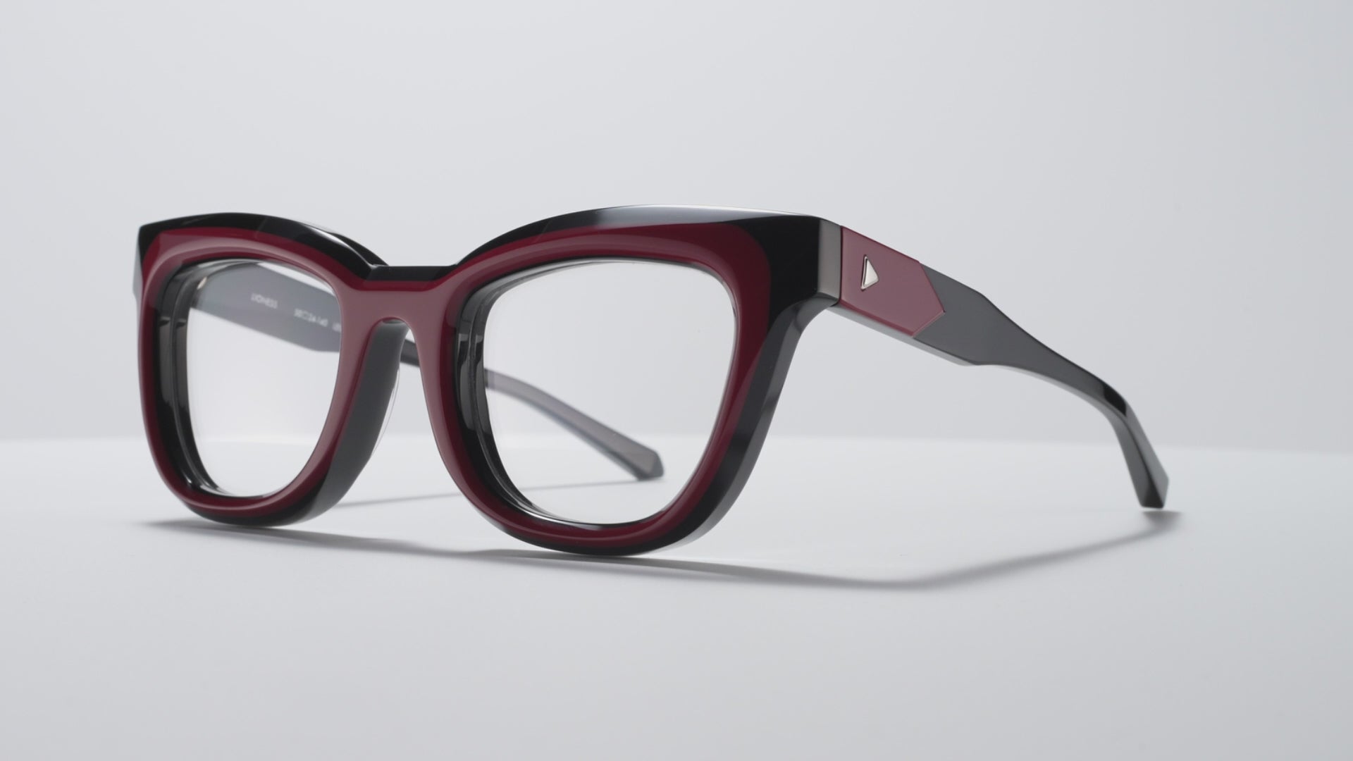 Lioness Optical Red / Black / Silver - LE004 #color_red-black-silver-le004