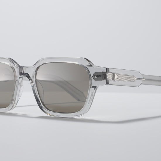 The Face Smoke Crystal / Silver - TI009 #color_smoke-crystal-silver-ti009