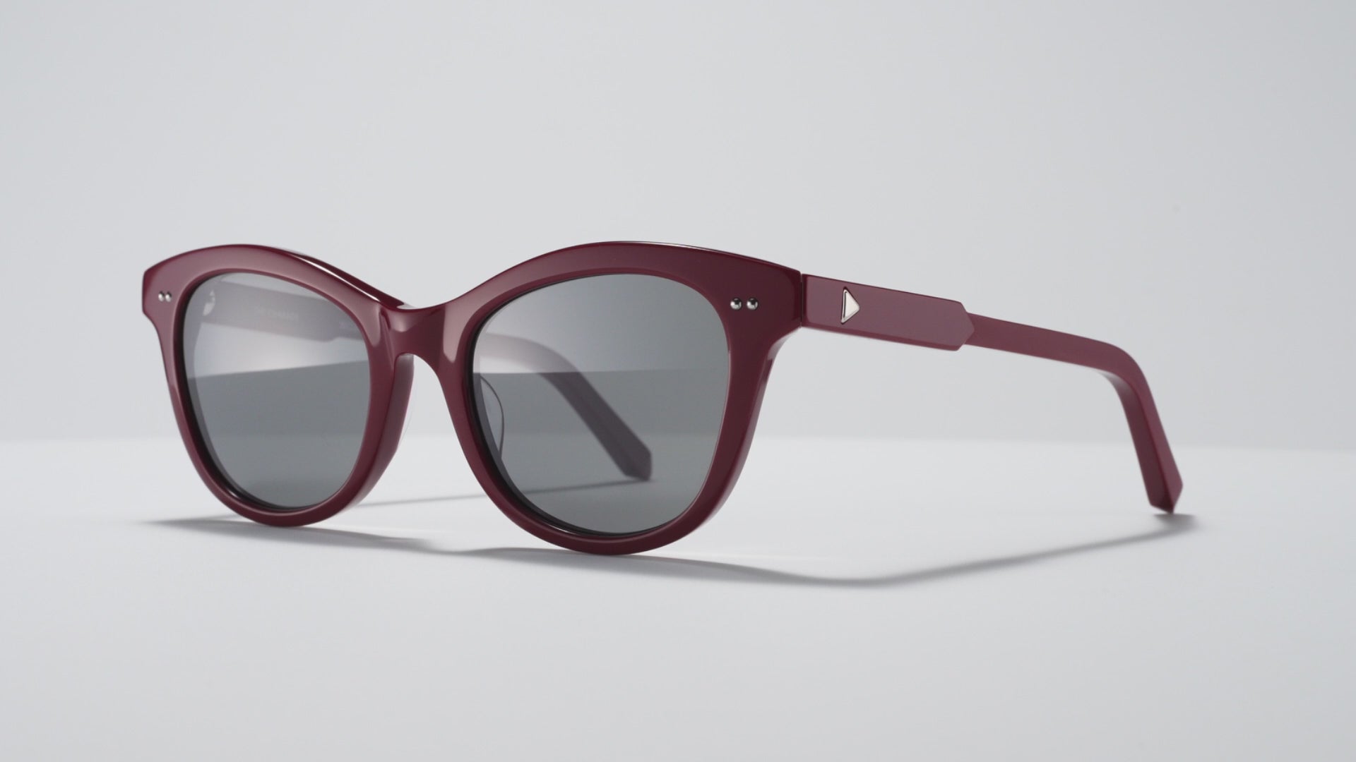 The Charade Red / Silver - TI007 #color_red-silver-ti007